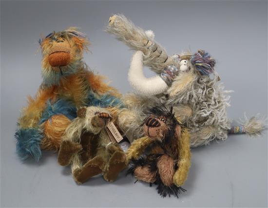 Lisa Durbach, 4 Scruff Artist Bears
